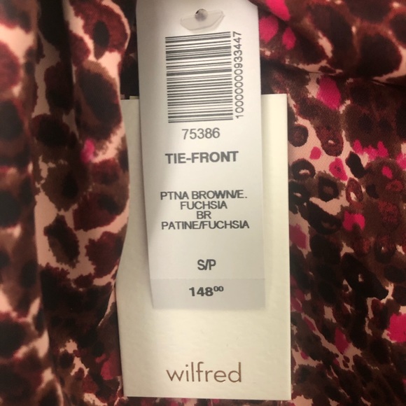 Aritzia Wilfred tie front top- size small - Picture 5 of 5